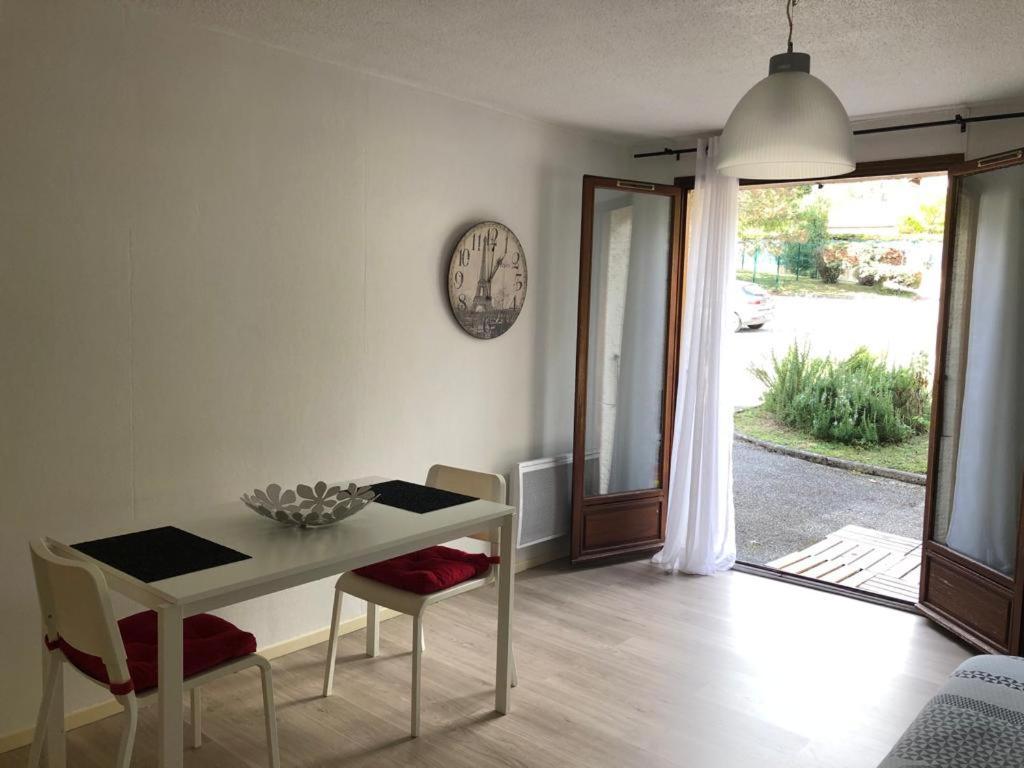 Studio Cosy Au Pied Du Massif De Belledonne Apartment Corenc Exterior foto